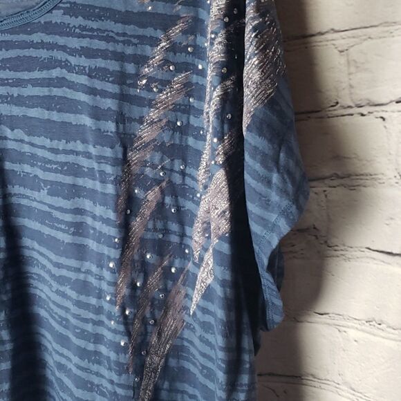 Rock and Republic Top - Picture 4 of 8